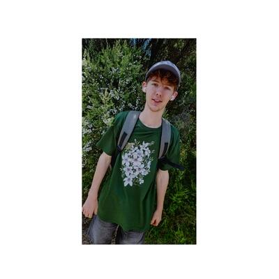 Manuka Honey Thumbnail